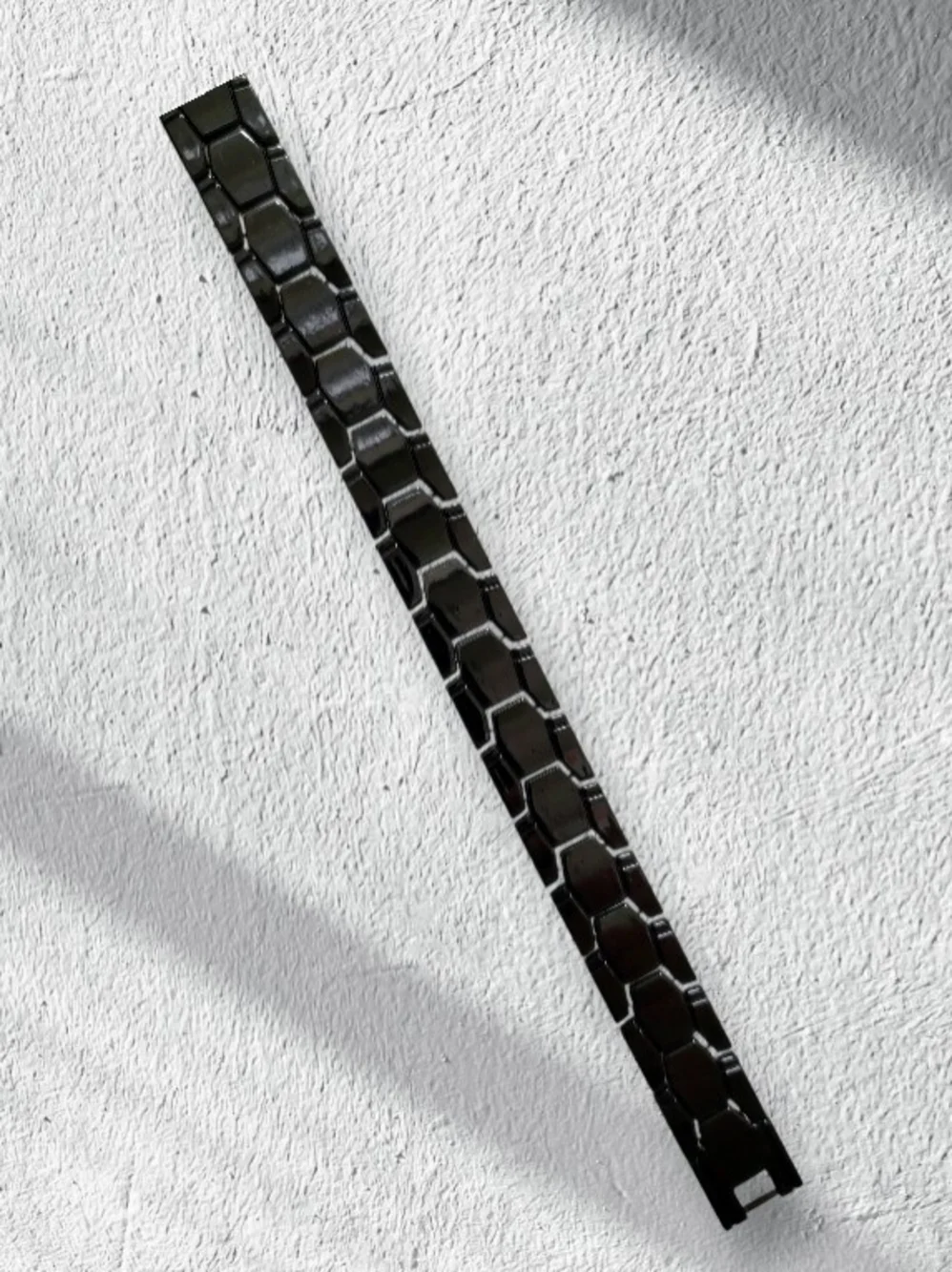 Sleek Black Stainless Steel Hex-Link Magnetic Therapy Bracelet Wrist Size 3.9-in